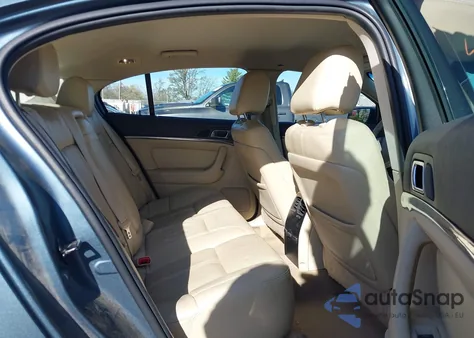 2010 Lincoln Mks из США, поврежденный, VIN 1LNHL9DR5AG609371